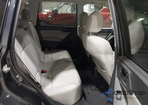 2017 Subaru Forester 2.5I Premium z USA, uszkodzony, nr VIN JF2SJAEC6HH504498